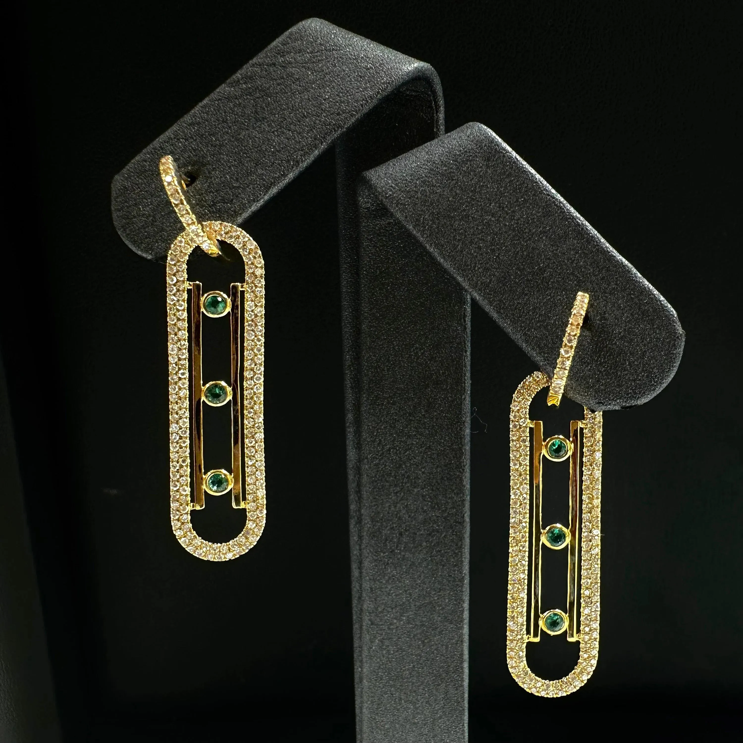 Diamond & Emerald Vertical Bar Earring 12mm