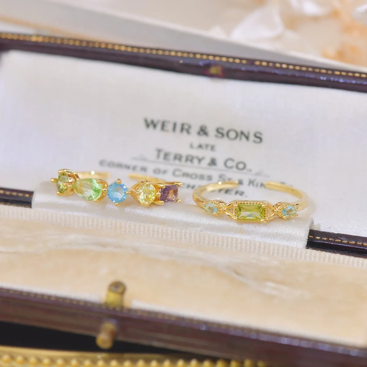 Lorna Peridot Ring
