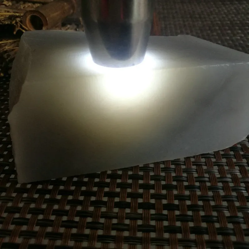 Natural Kunlun Jade Rough Nephrite Raw (338g,8X6X3.9cm)