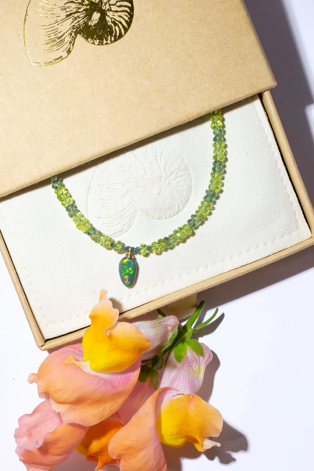 Necklace Gemstone Opal Willow Green