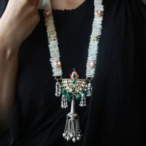 Nilofar Necklace