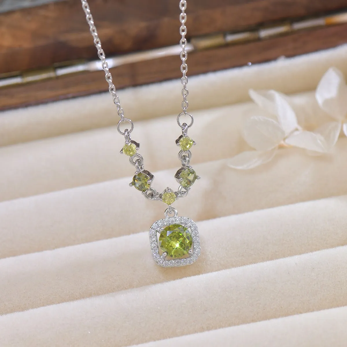 Peridot Baroque Necklace