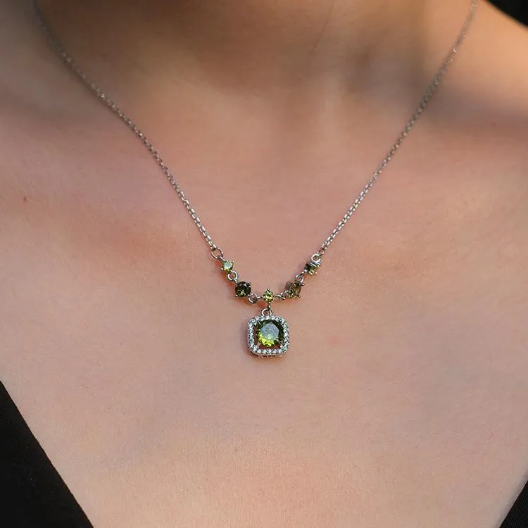 Peridot Baroque Necklace