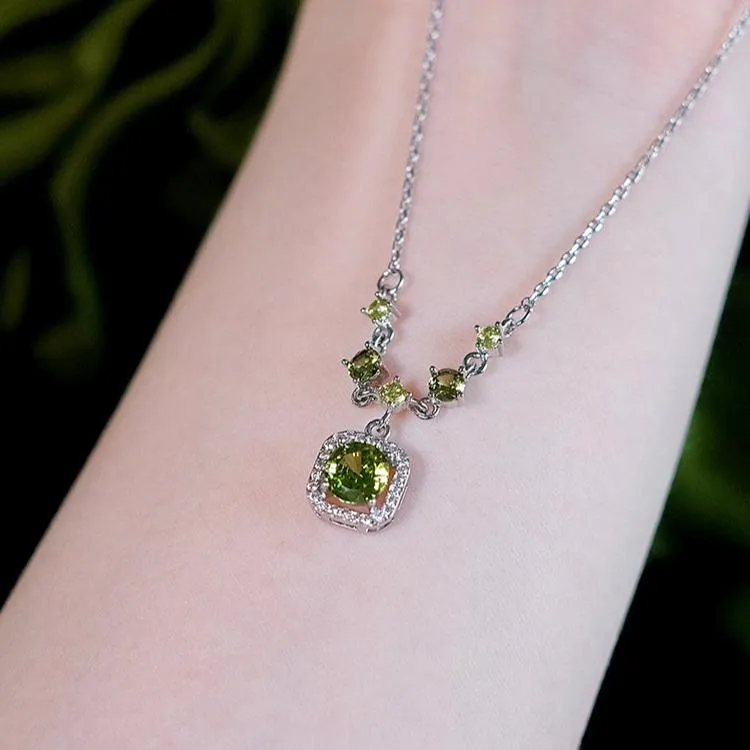 Peridot Baroque Necklace