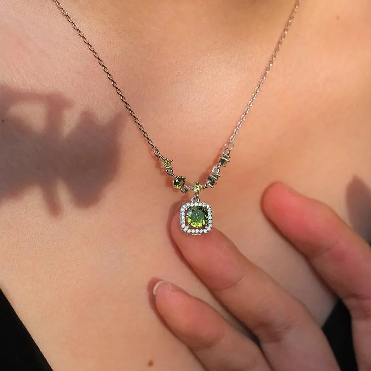 Peridot Baroque Necklace