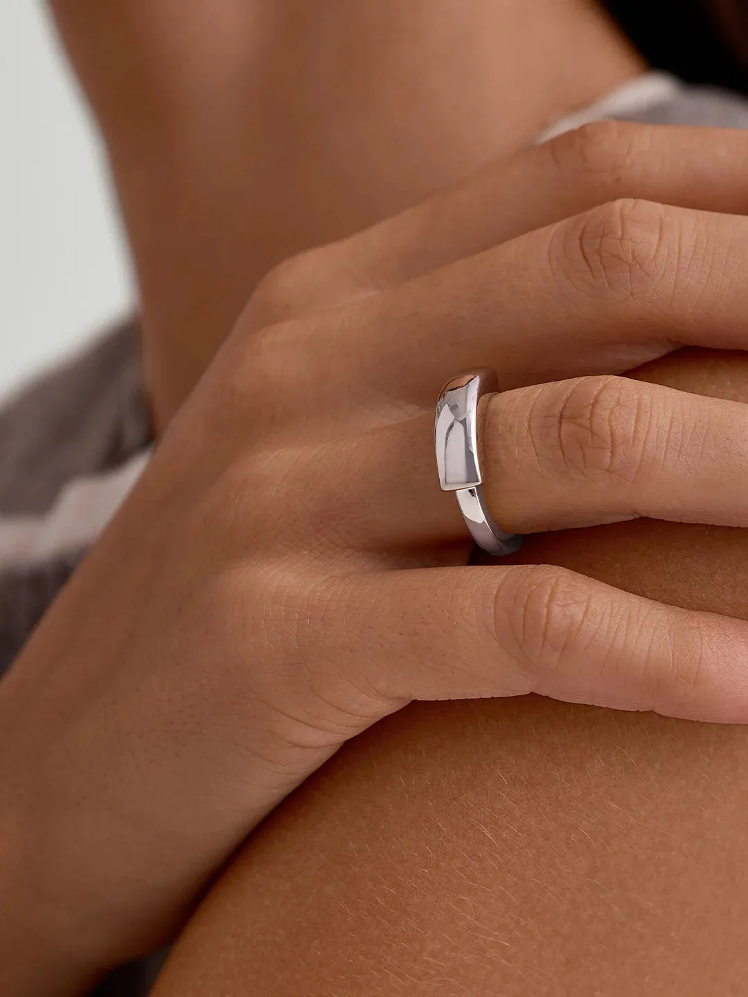 Tube Ring