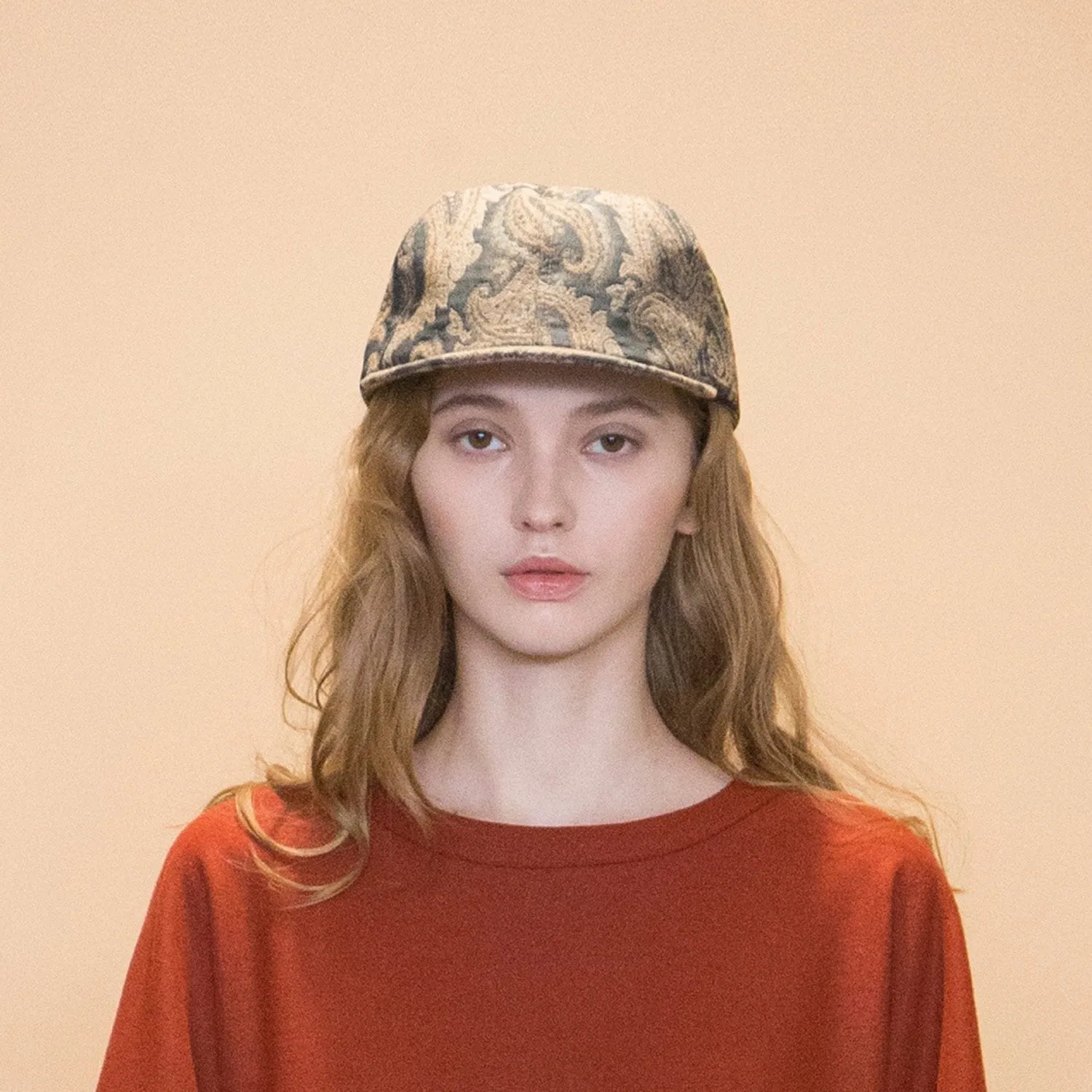WM06-AC232064 PAISLEY PATTERN JACQUARD CAP